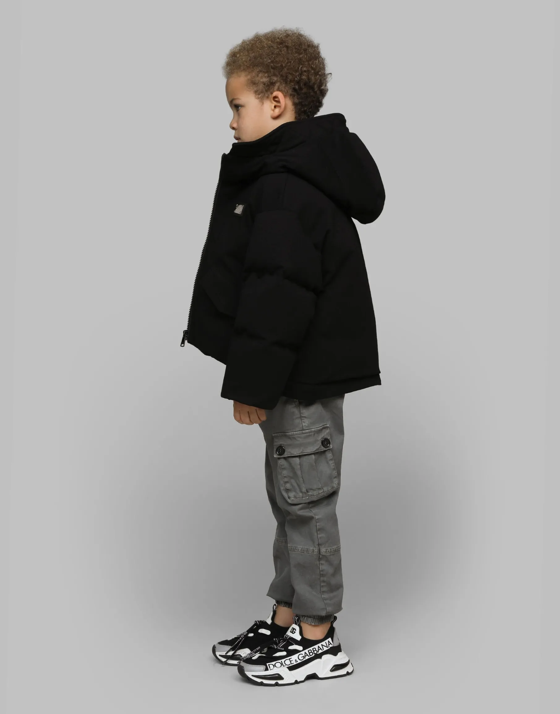 Gabardine cargo pants with branded tag