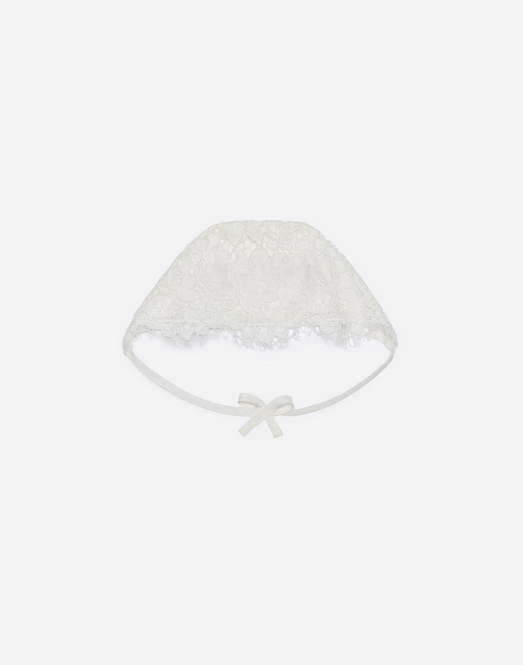 Galloon lace bonnet