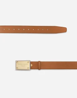 Grainy calfskin belt