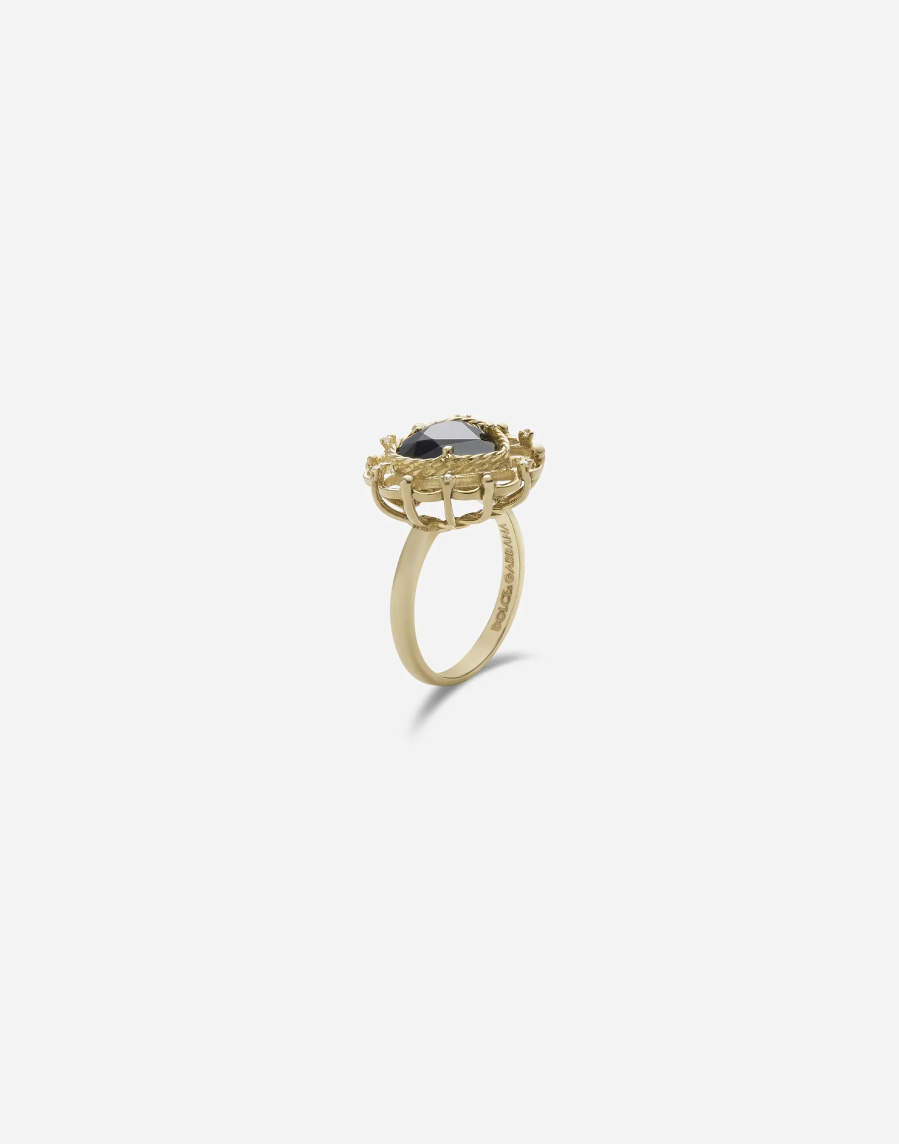 Heart-shaped sapphire ring
