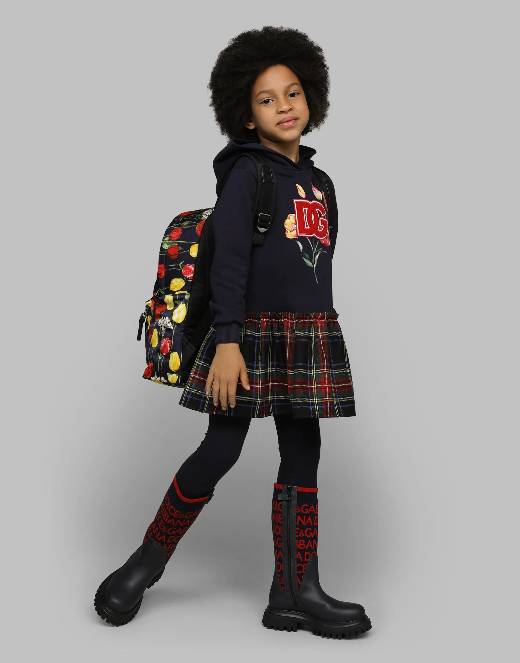 Interlock leggings with branded tag