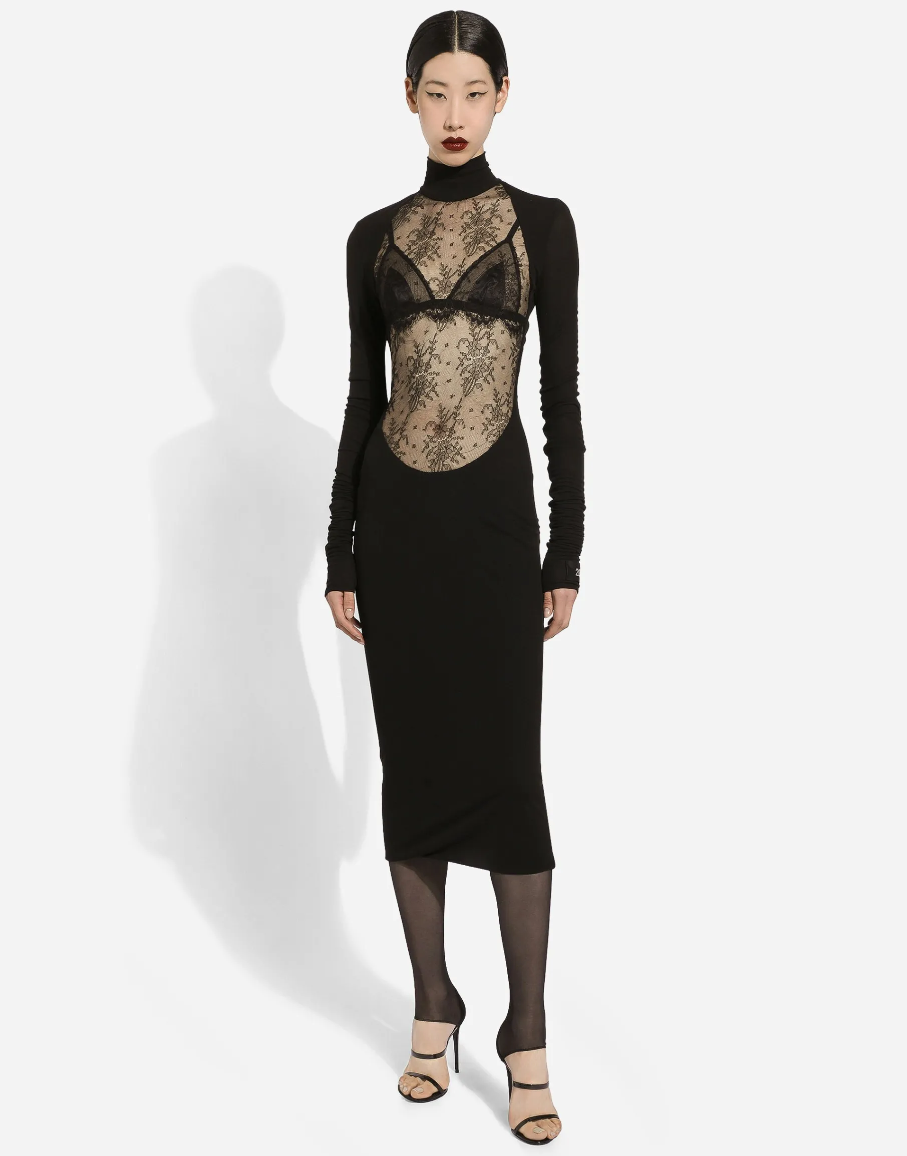 Jersey calf-length dress with Chantilly lace insert