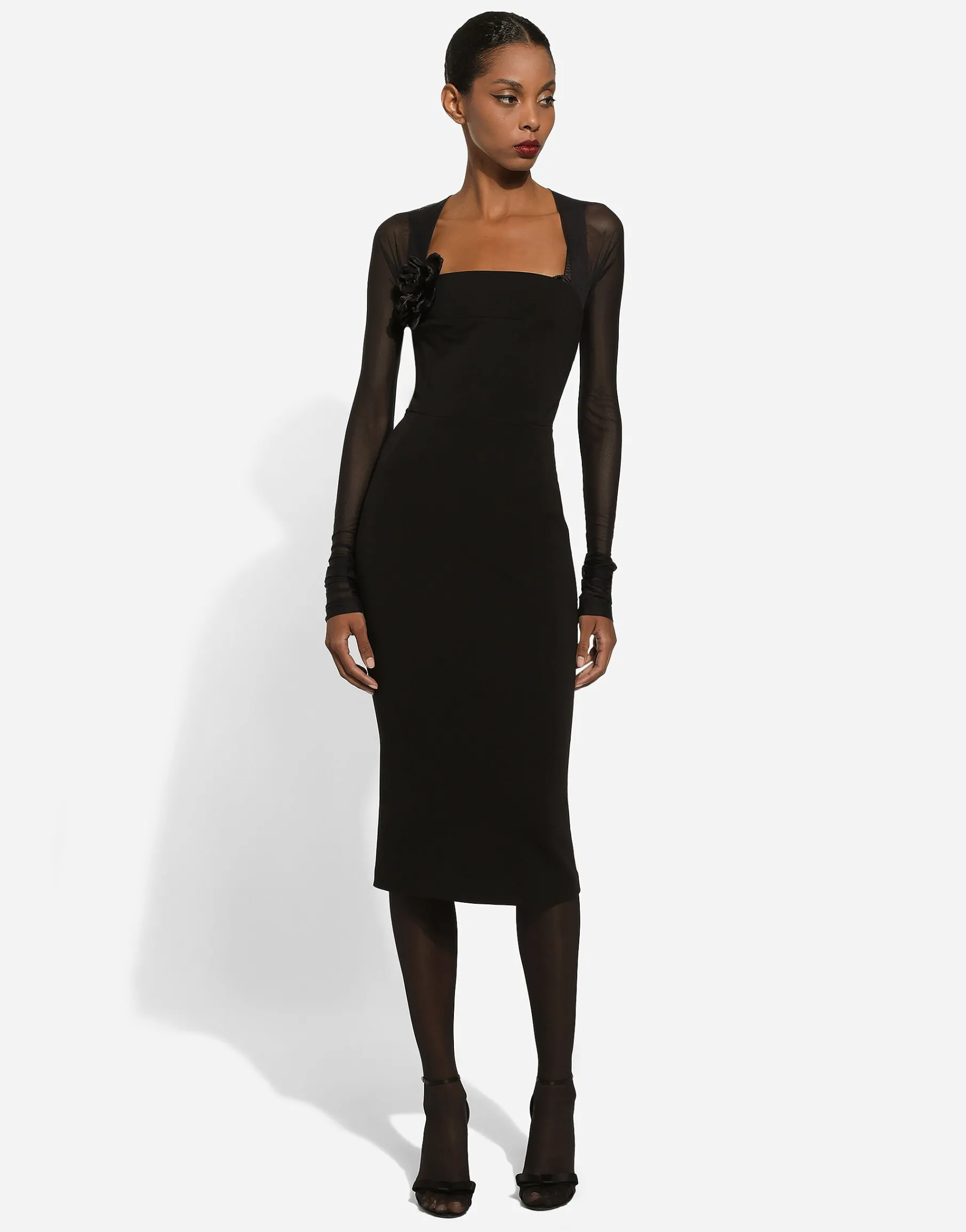 Jersey calf-length dress with tulle sleeves