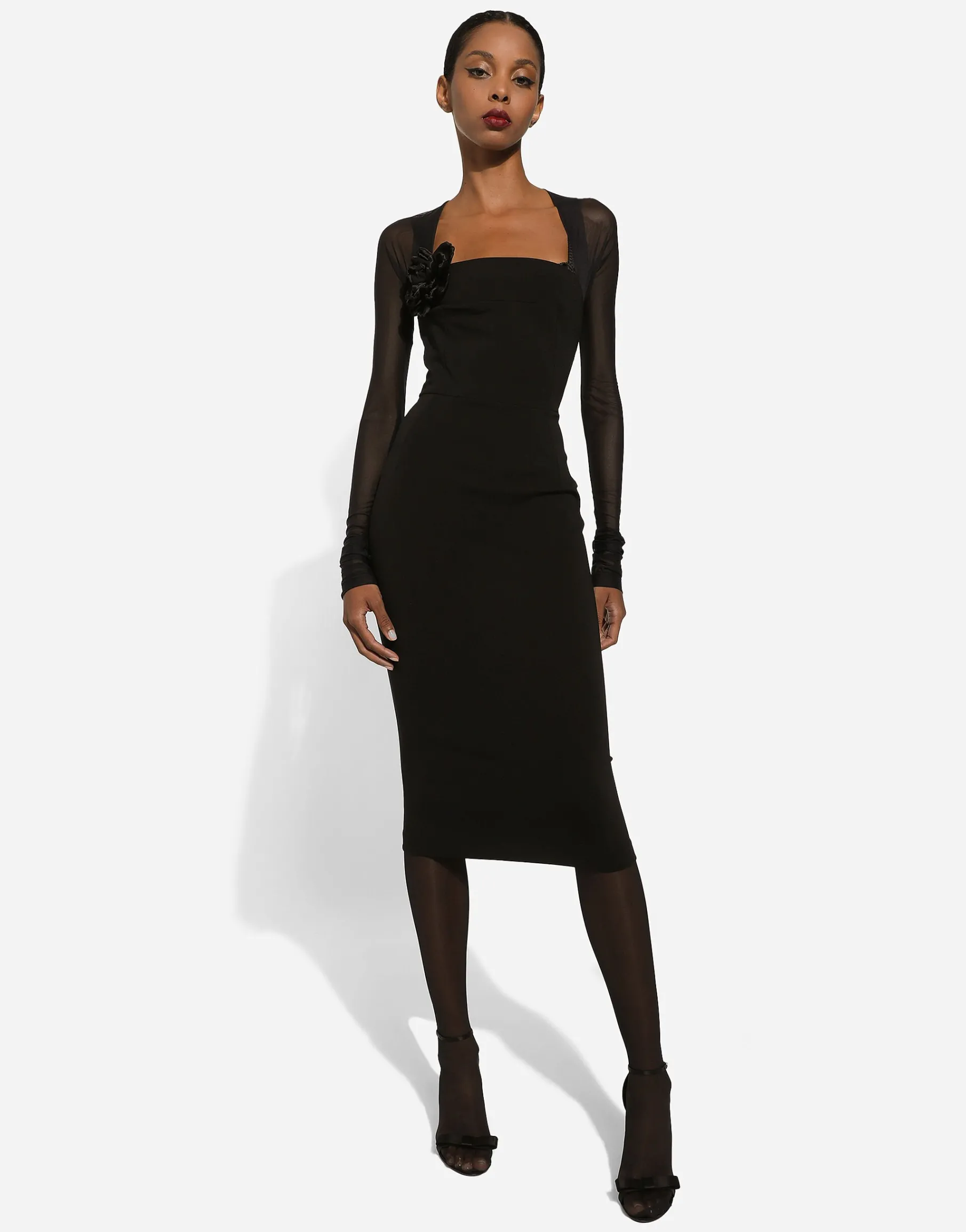 Jersey calf-length dress with tulle sleeves
