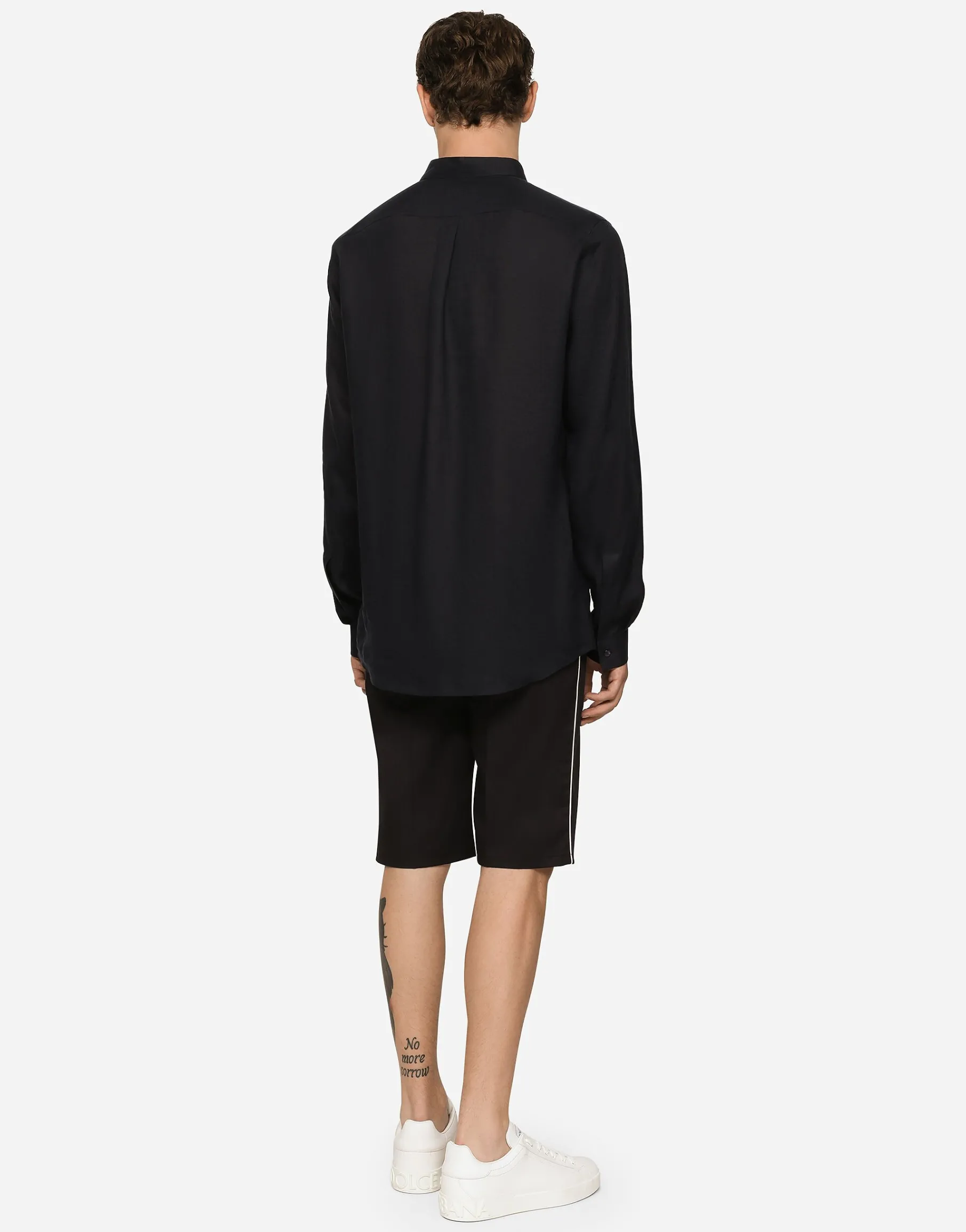 Linen Martini-fit shirt with DG hardware