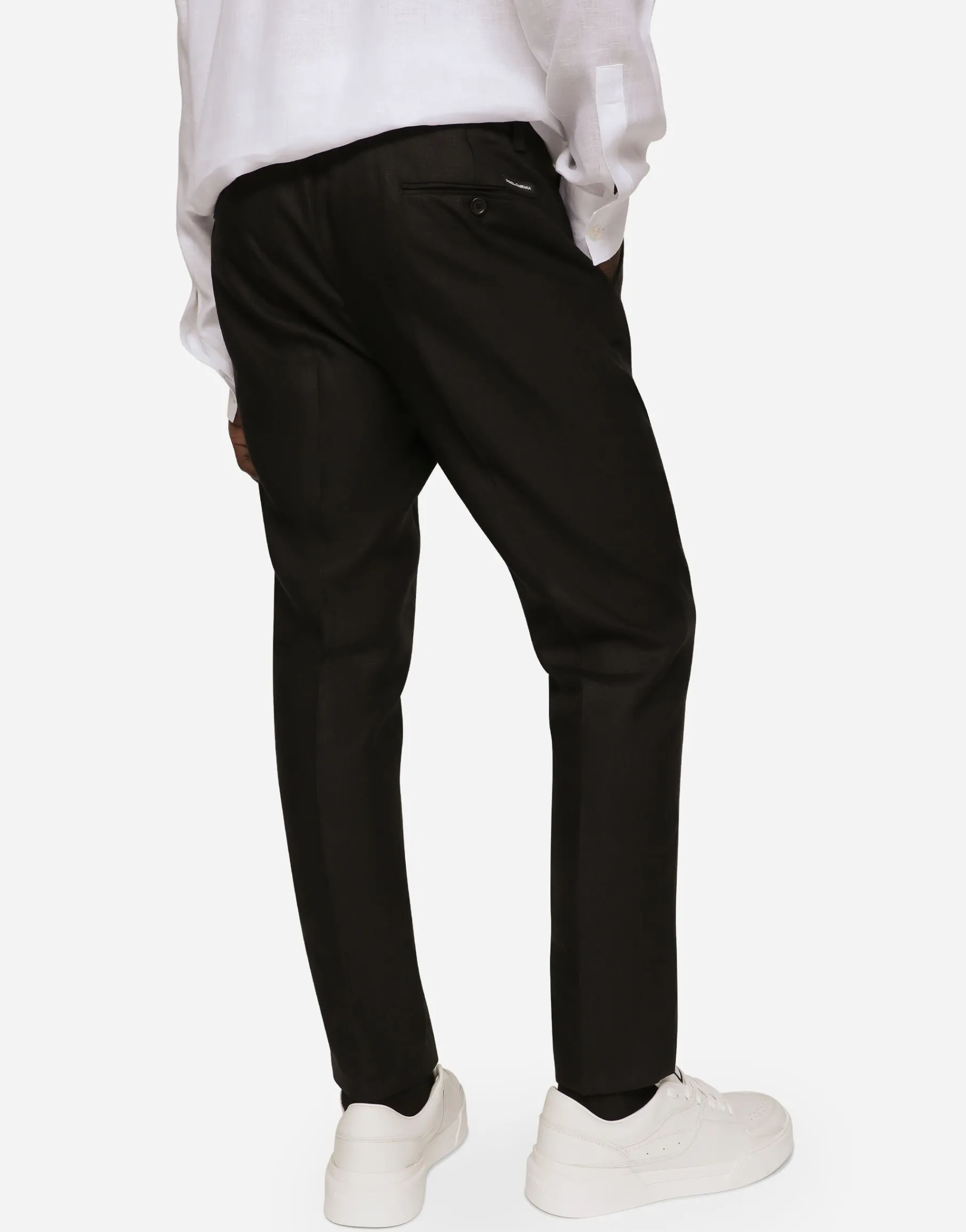 Linen pants with logo label