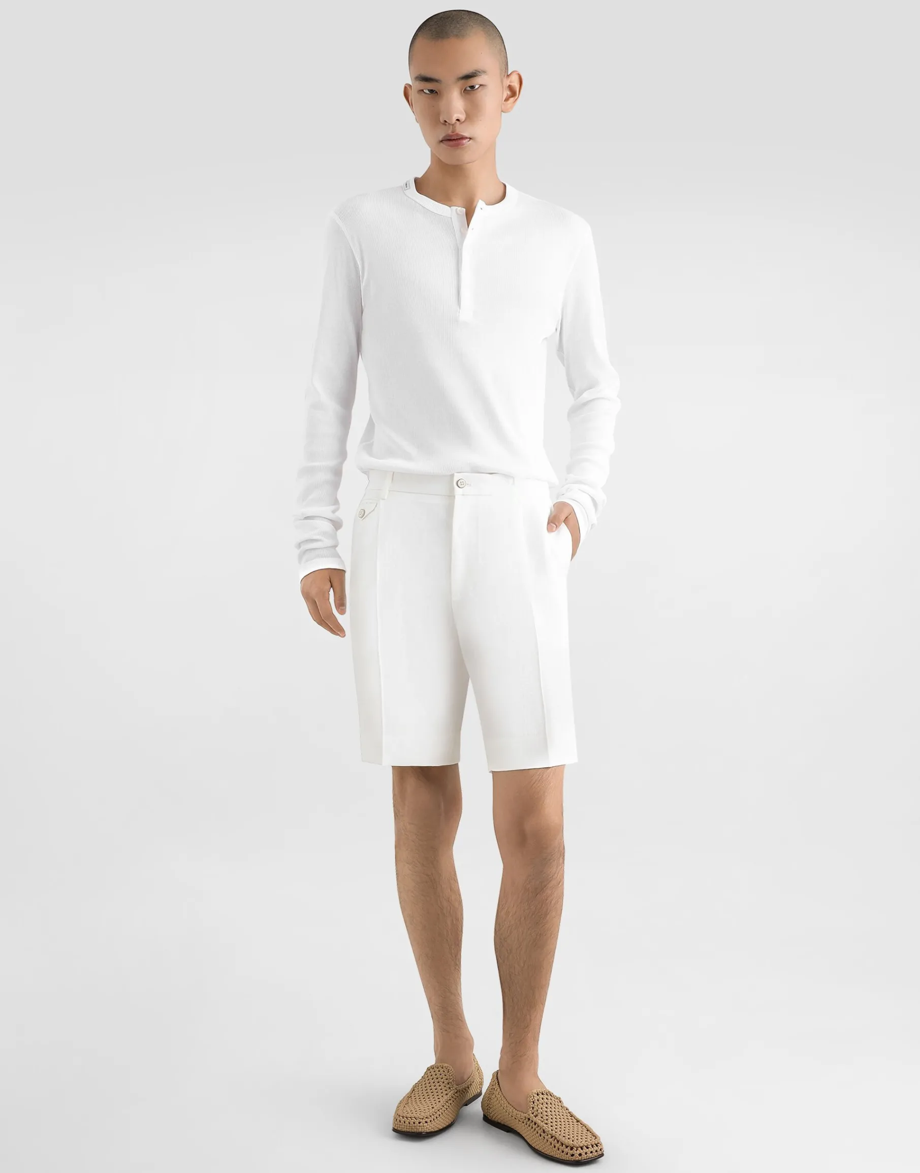 Linen shorts