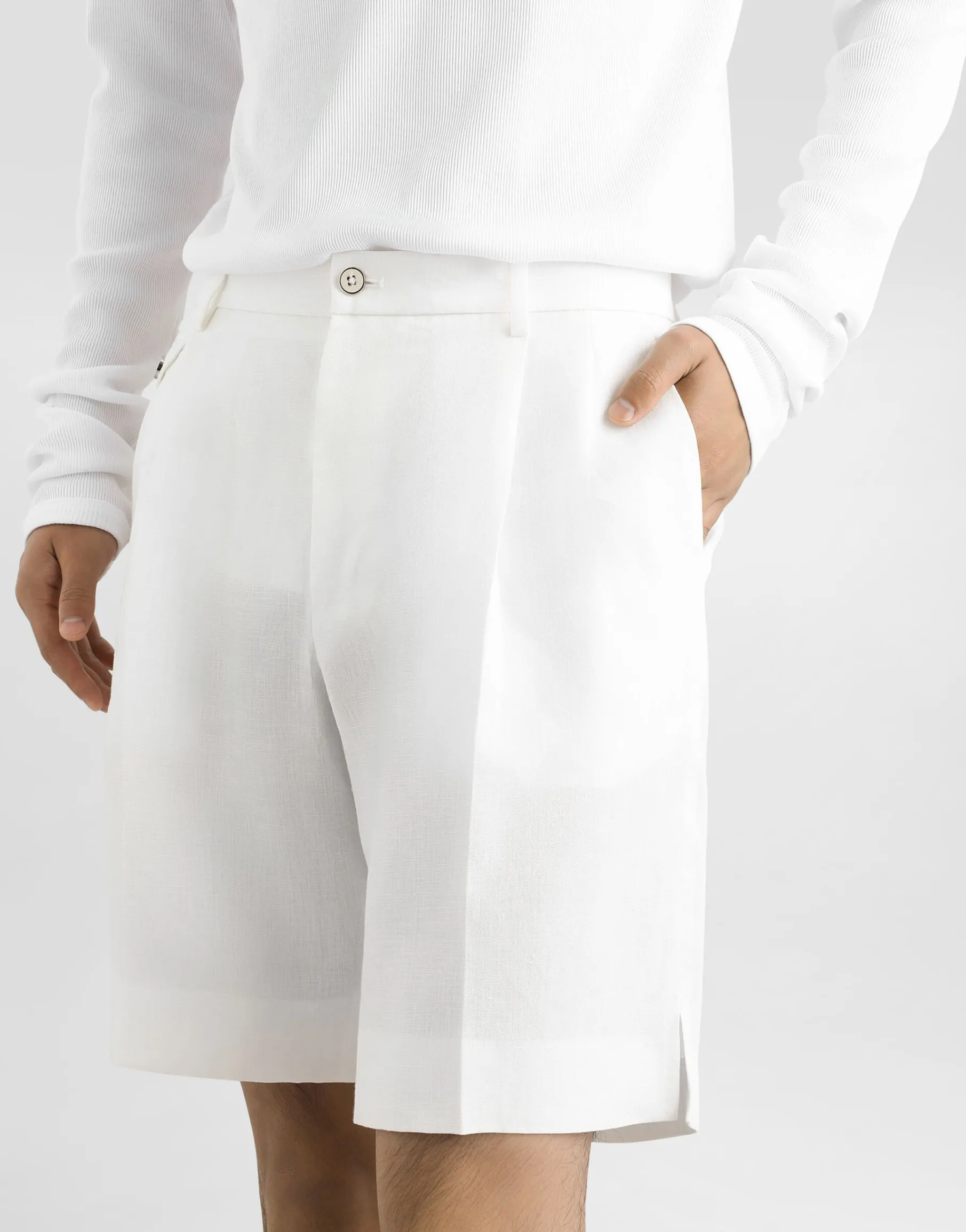 Linen shorts