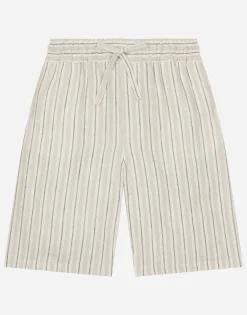 Linen shorts with branded label