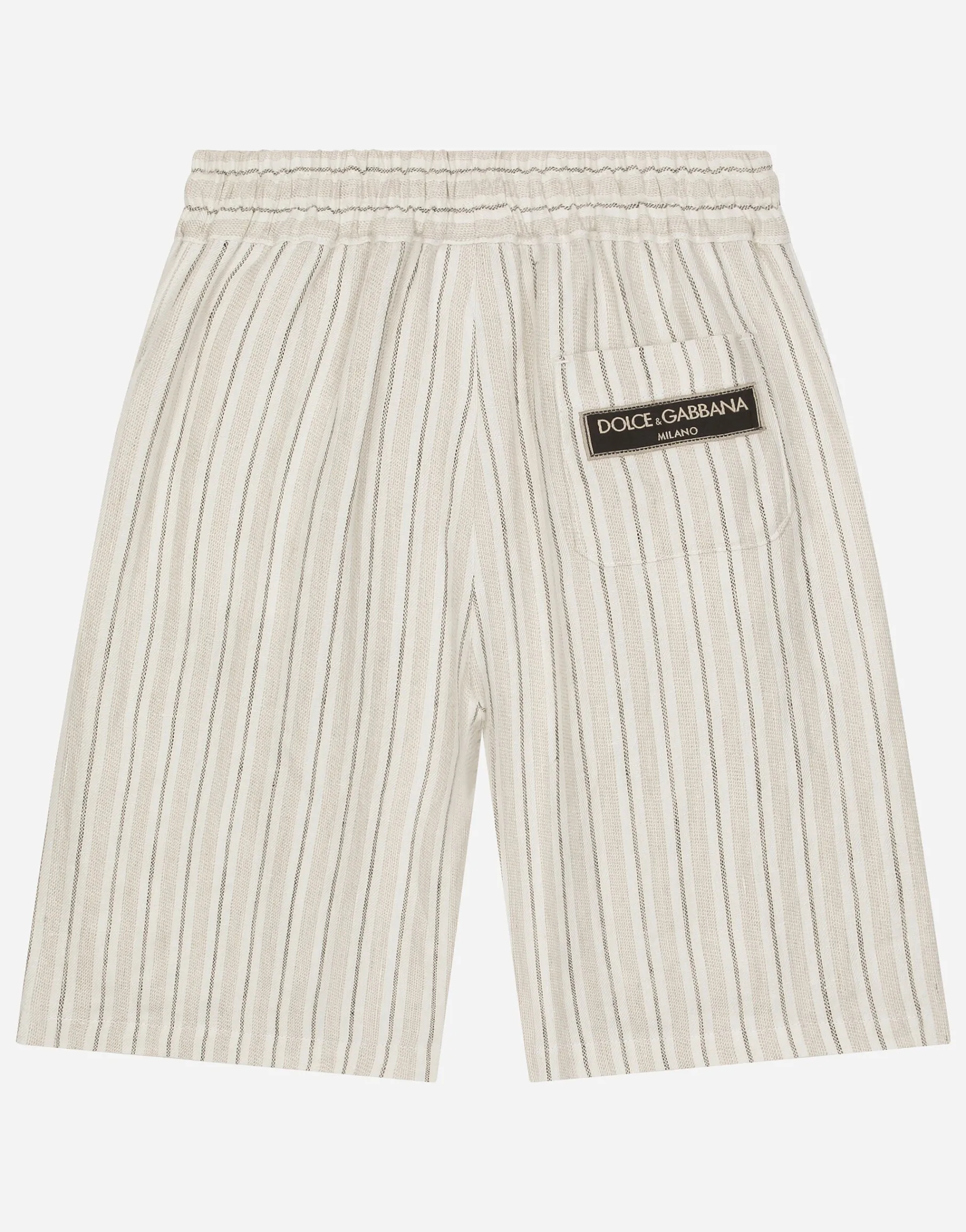Linen shorts with branded label