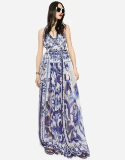 Long sleeveless chiffon dress with majolica print