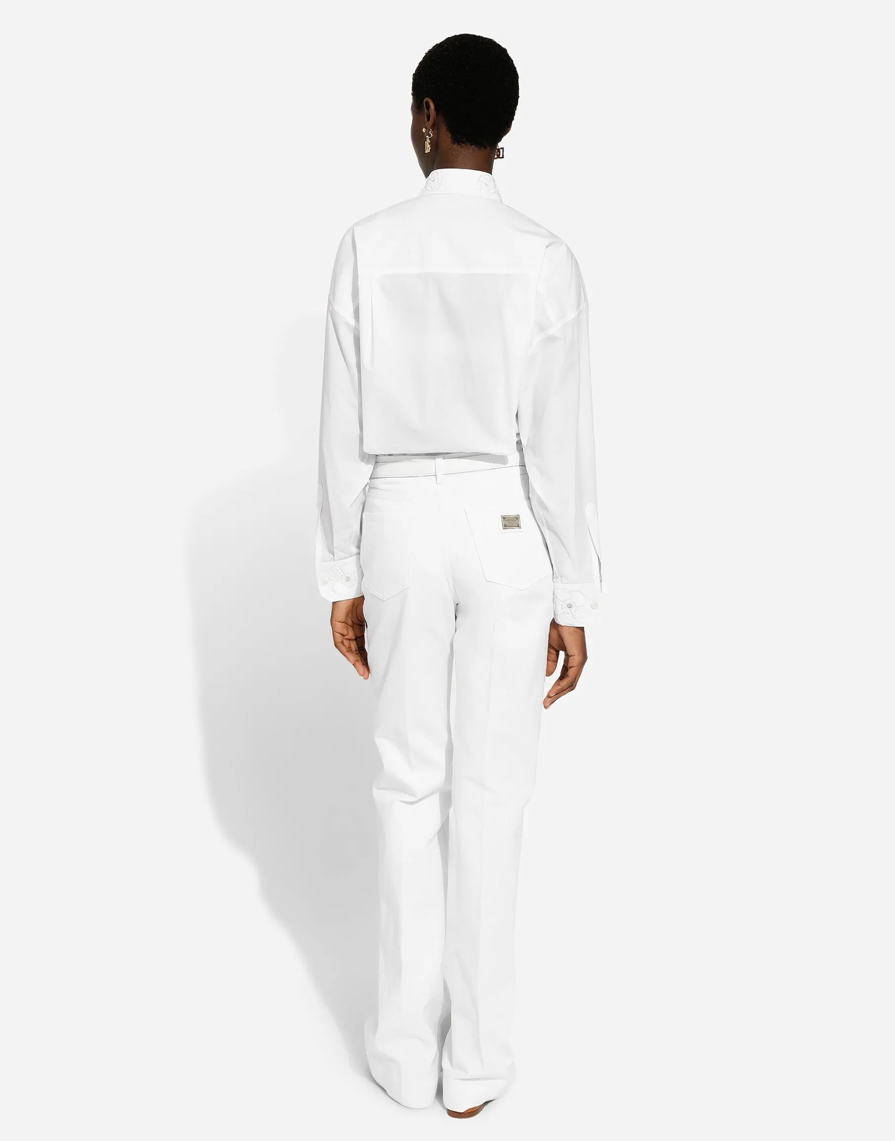 Long-sleeved cotton shirt with embroidered collar