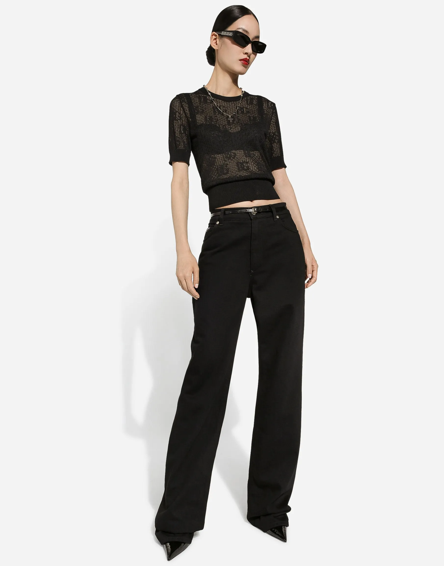 Loose denim jeans