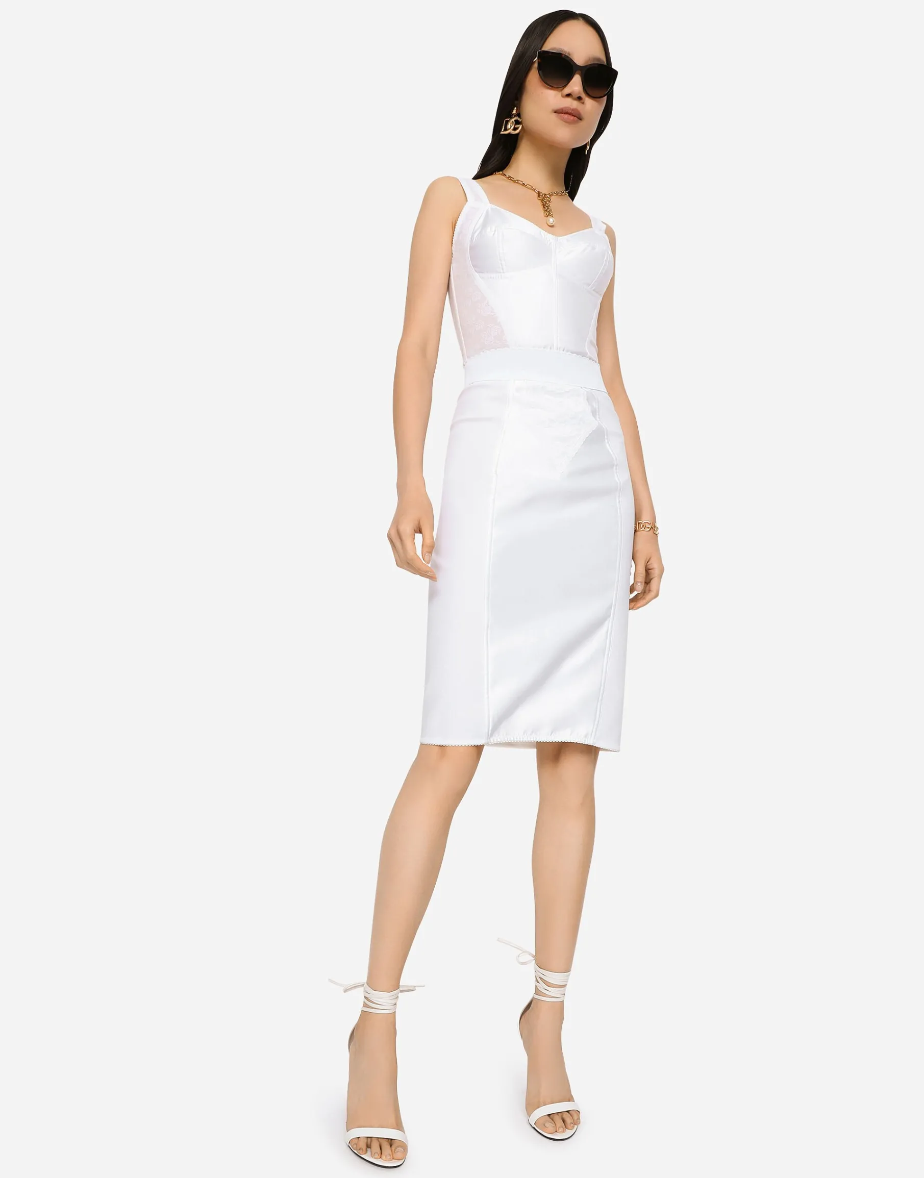 Marquisette and satin skirt with corset details