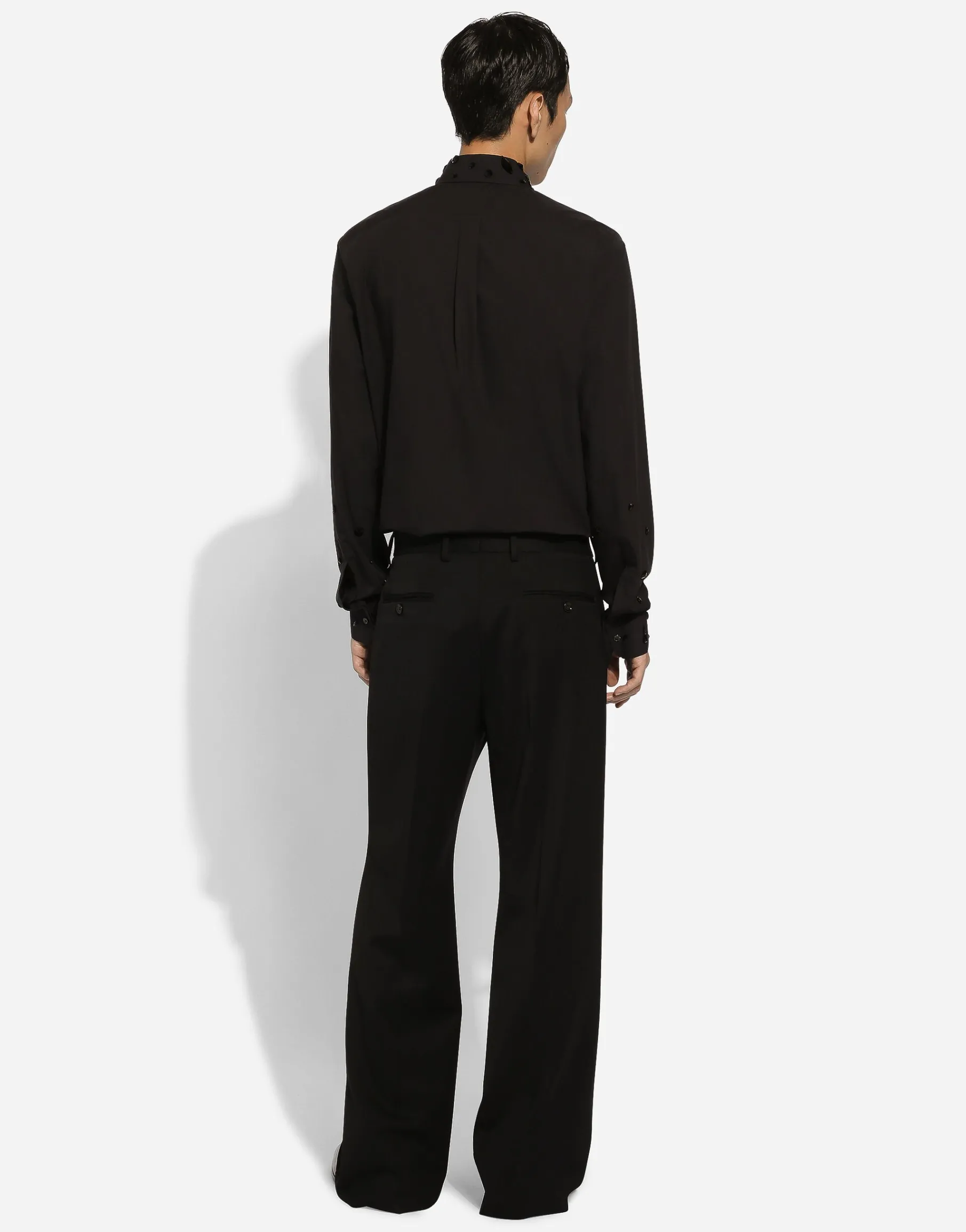 Martini-fit shirt with rhinestone embroidery