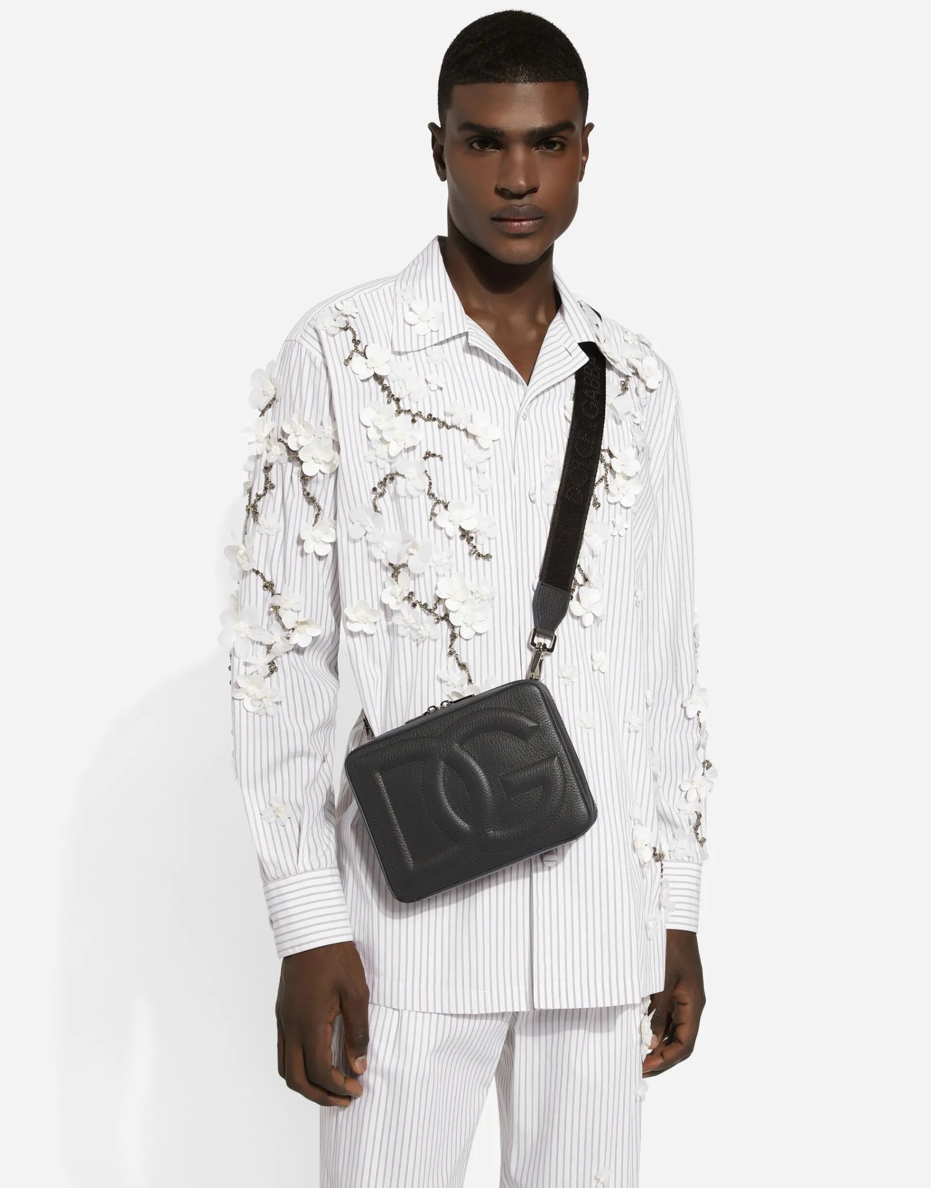 Medium DG Logo camera bag