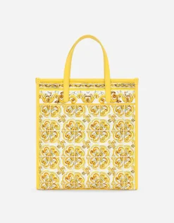 Medium shopper