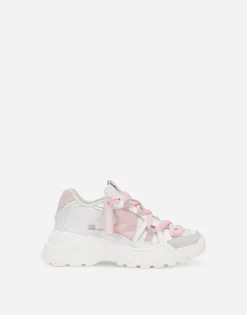 Mixed-material Airmaster sneakers