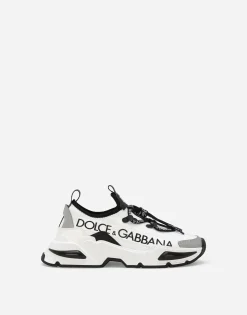 Mixed-material Airmaster sneakers