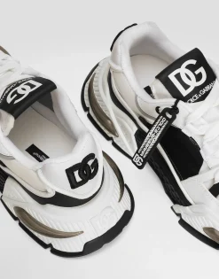 Mixed-material Airmaster sneakers