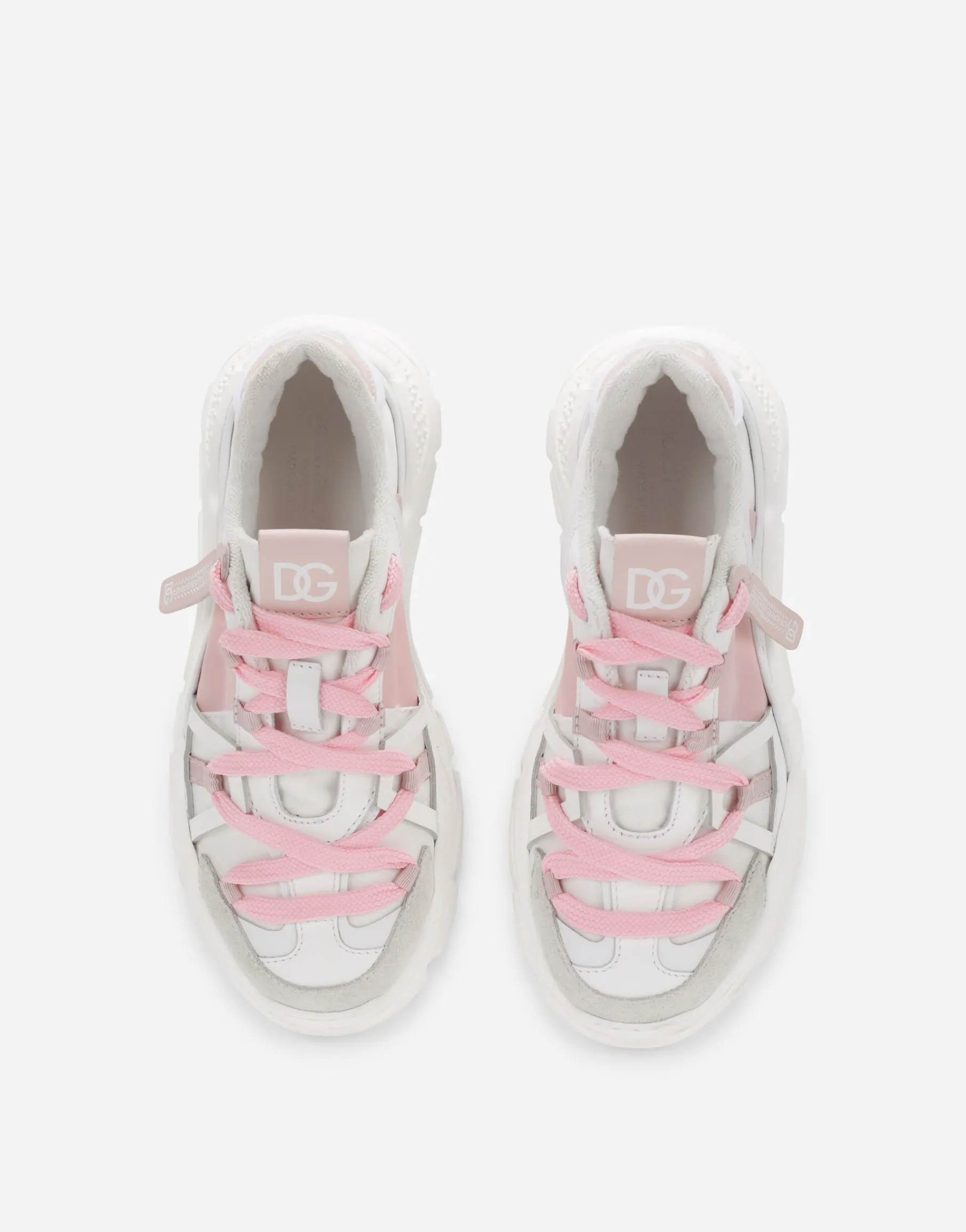 Mixed-material Airmaster sneakers