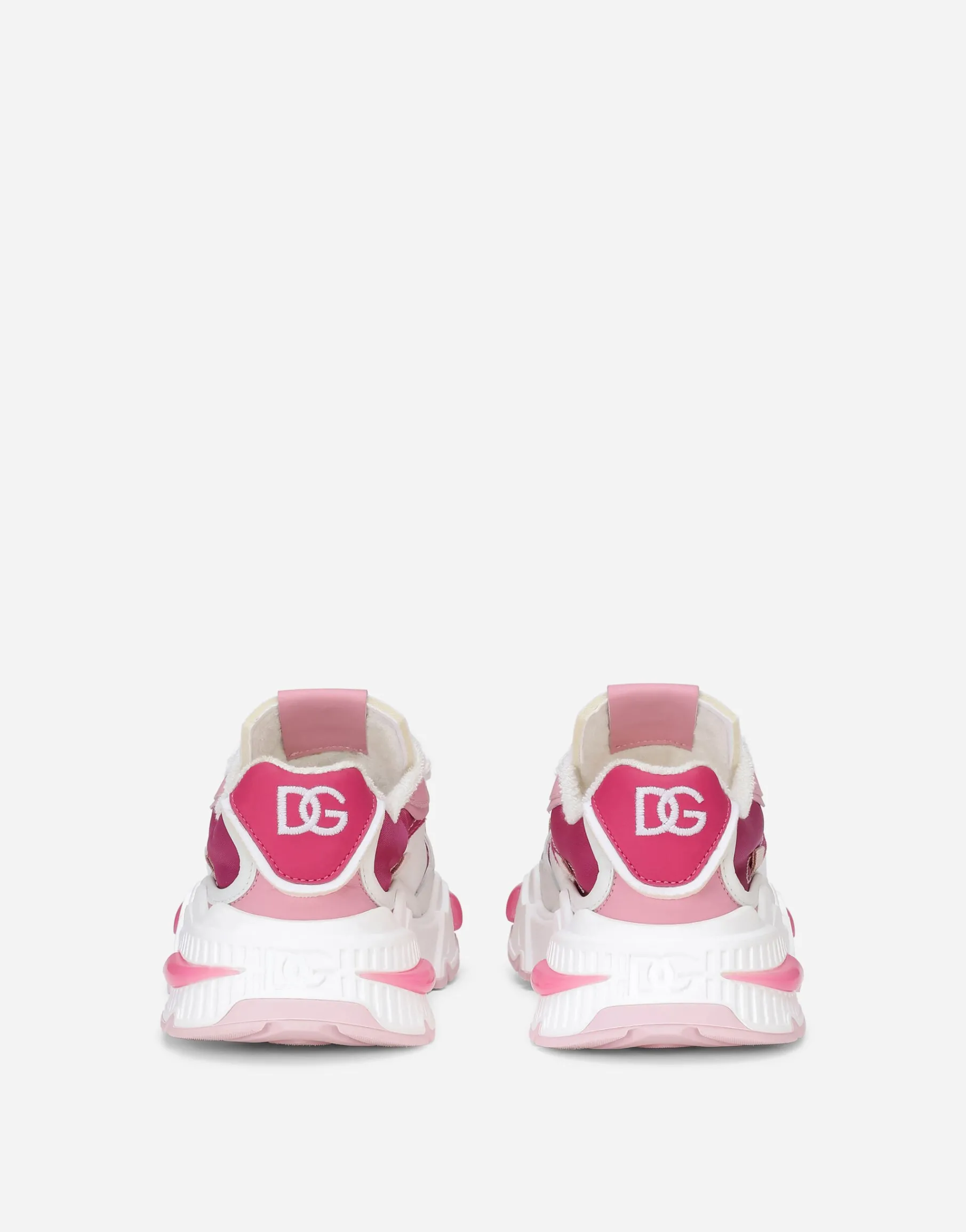 Mixed-material Airmaster sneakers