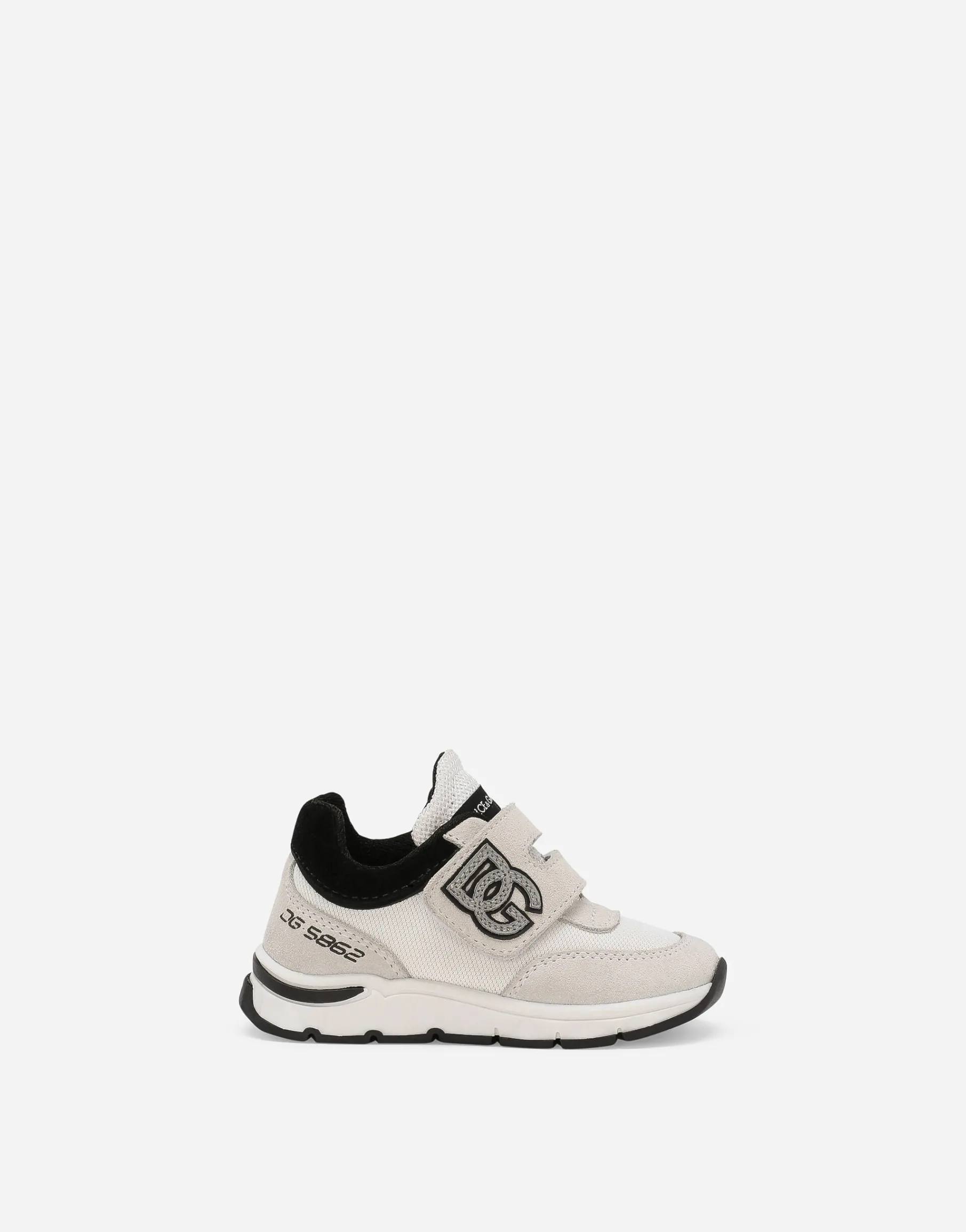 Mixed-material sneakers