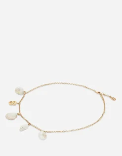 Necklace with DG logo and shells