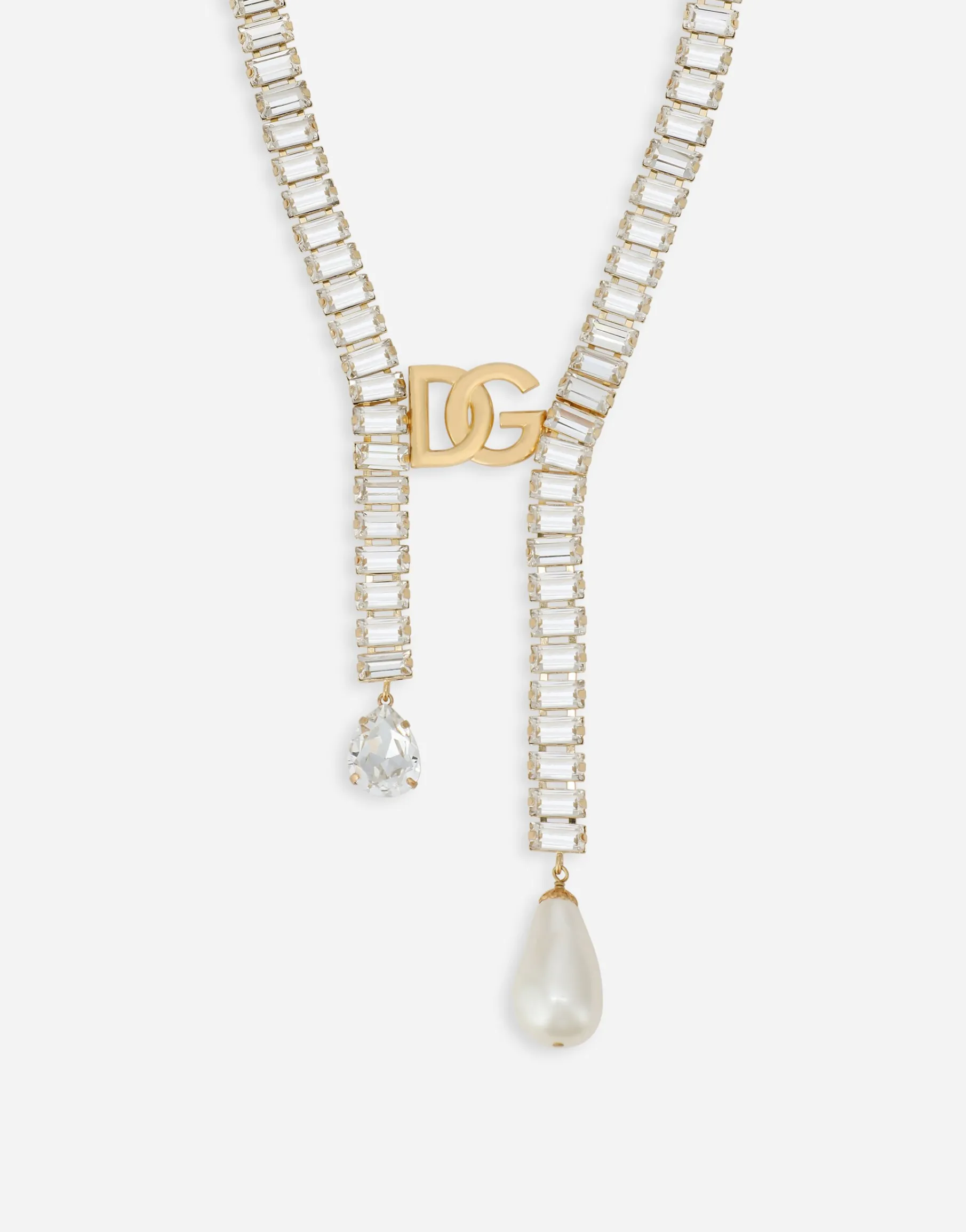 Necklace with pearls, rhinestones and DG logo