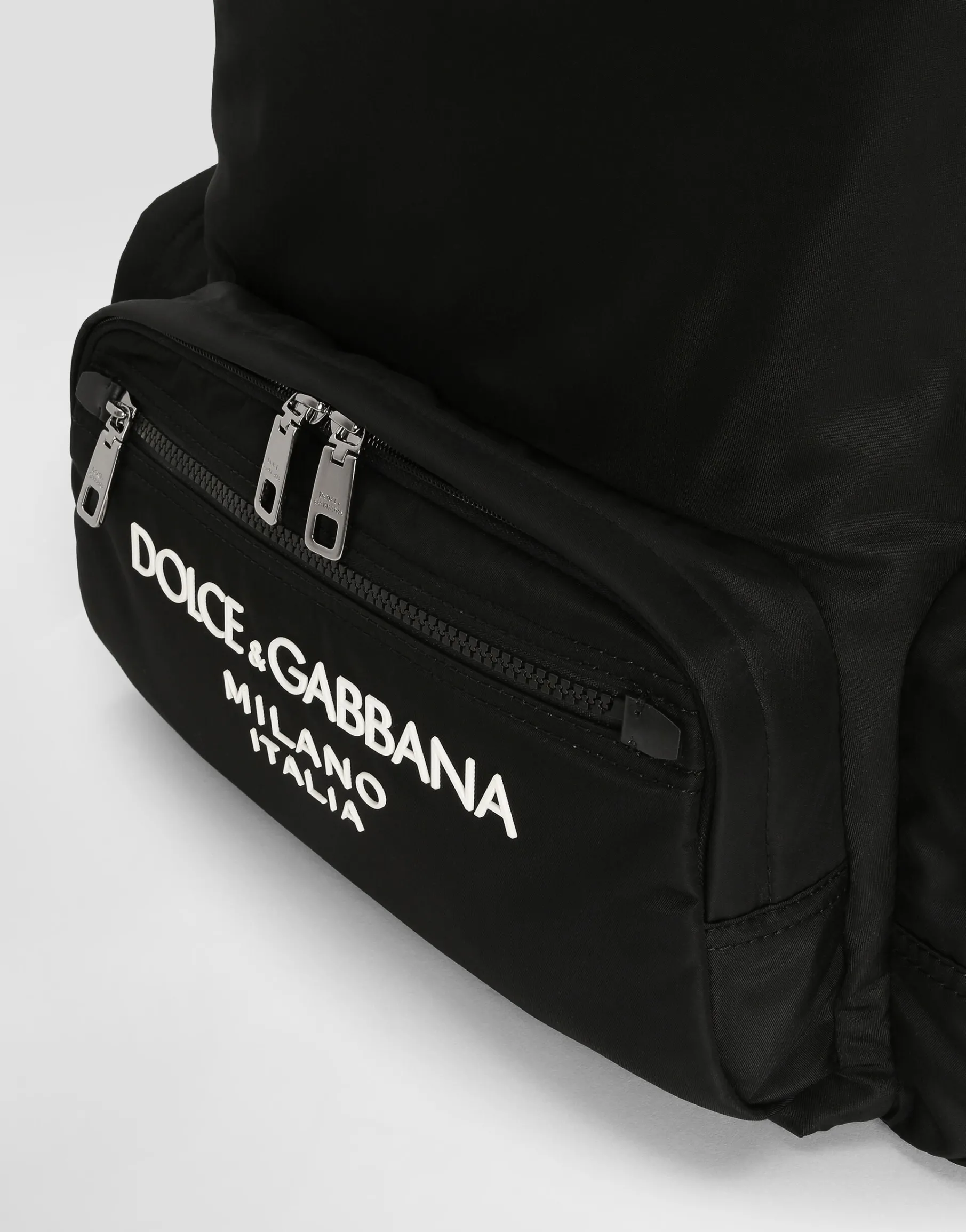 Nylon backpack with rubberized logo