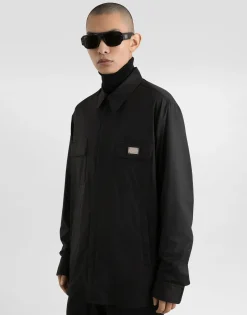 Nylon shirt with logo tag