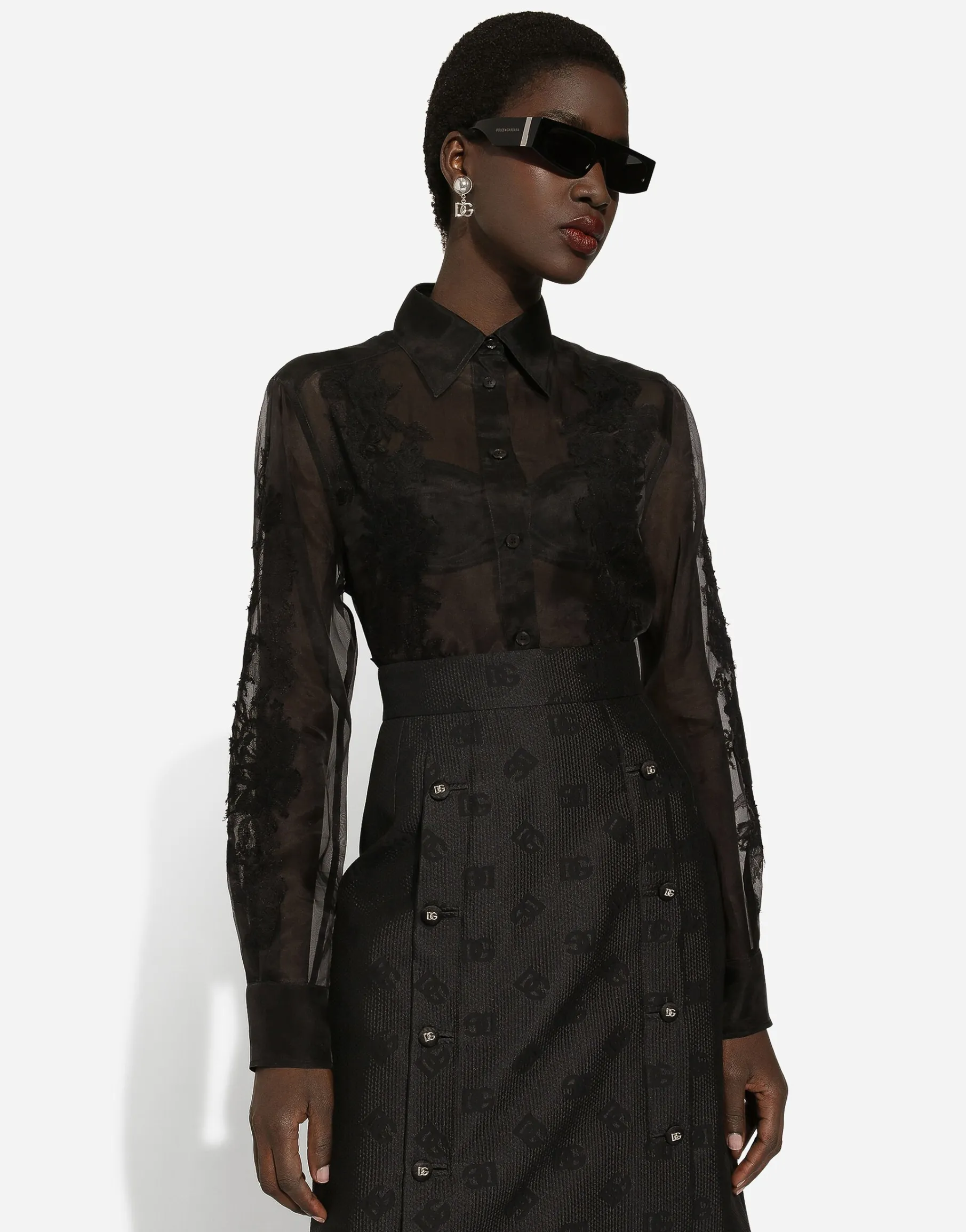 Organza shirt with lace appliqués