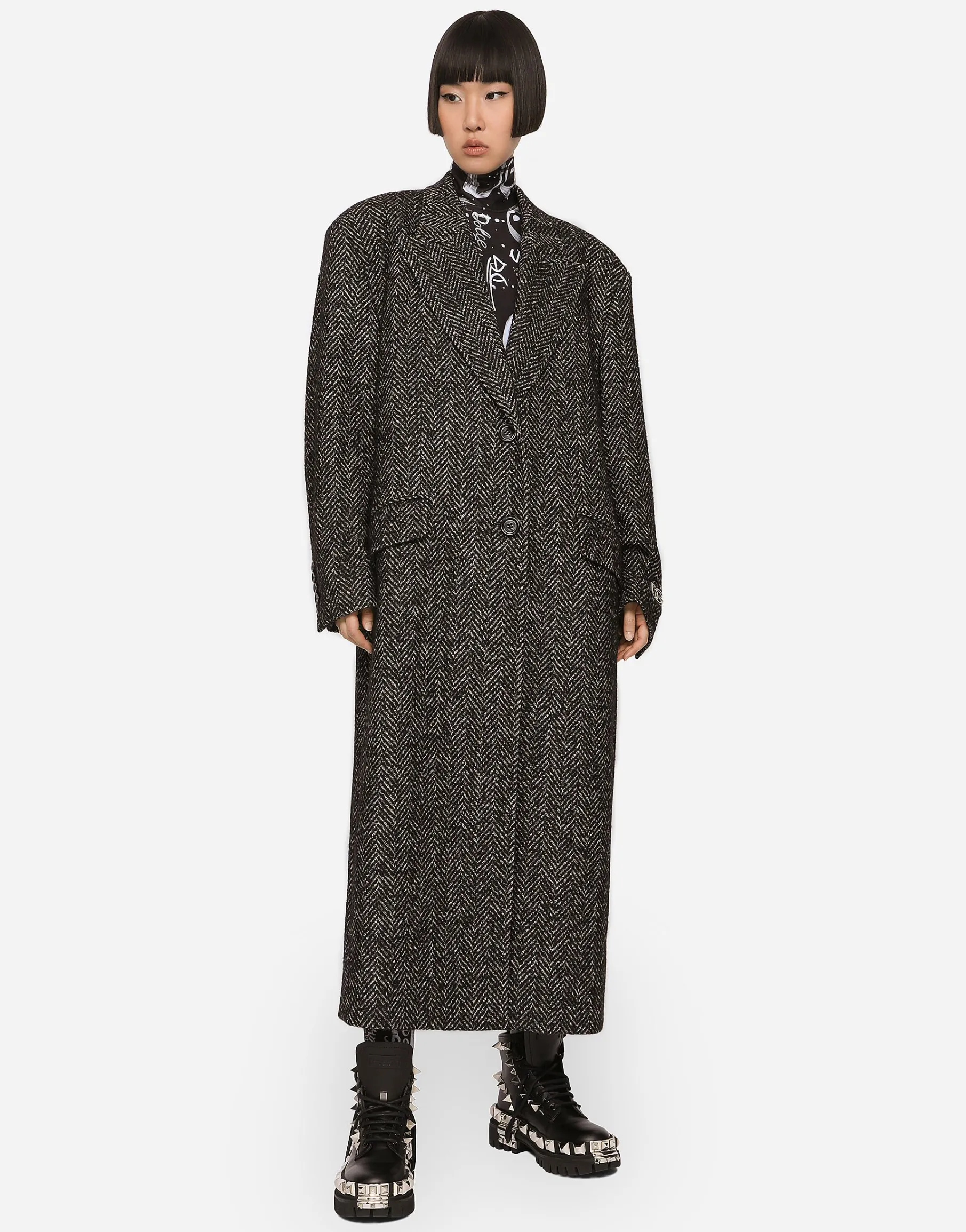 Oversize herringbone coat with half-belt