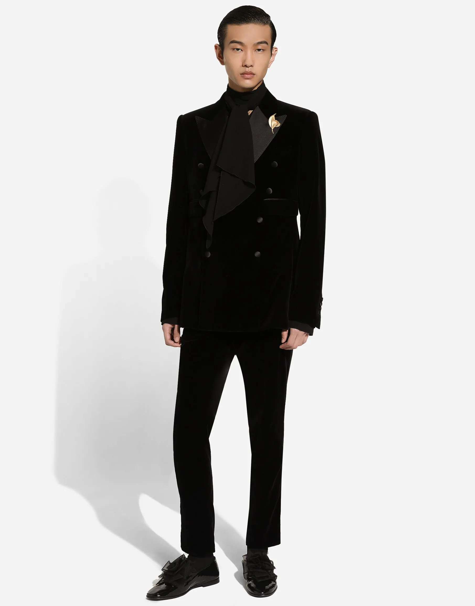 Oversize silk shirt with pussy-bow