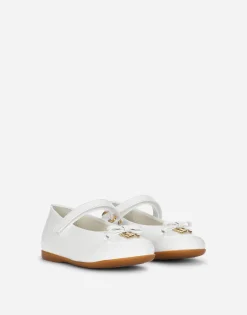 Patent leather ballet flats with metal DG logo