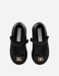 Patent leather ballet flats with metal DG logo