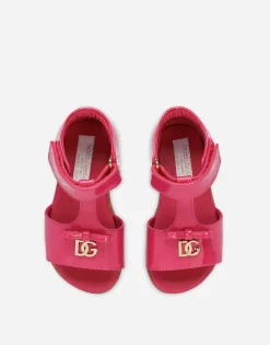 Patent leather first steps sandals with metal DG logo