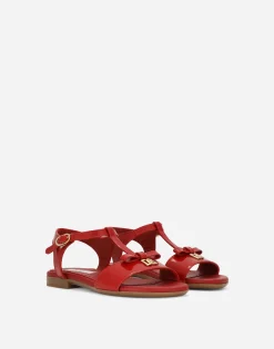 Patent leather sandals with metal DG logo