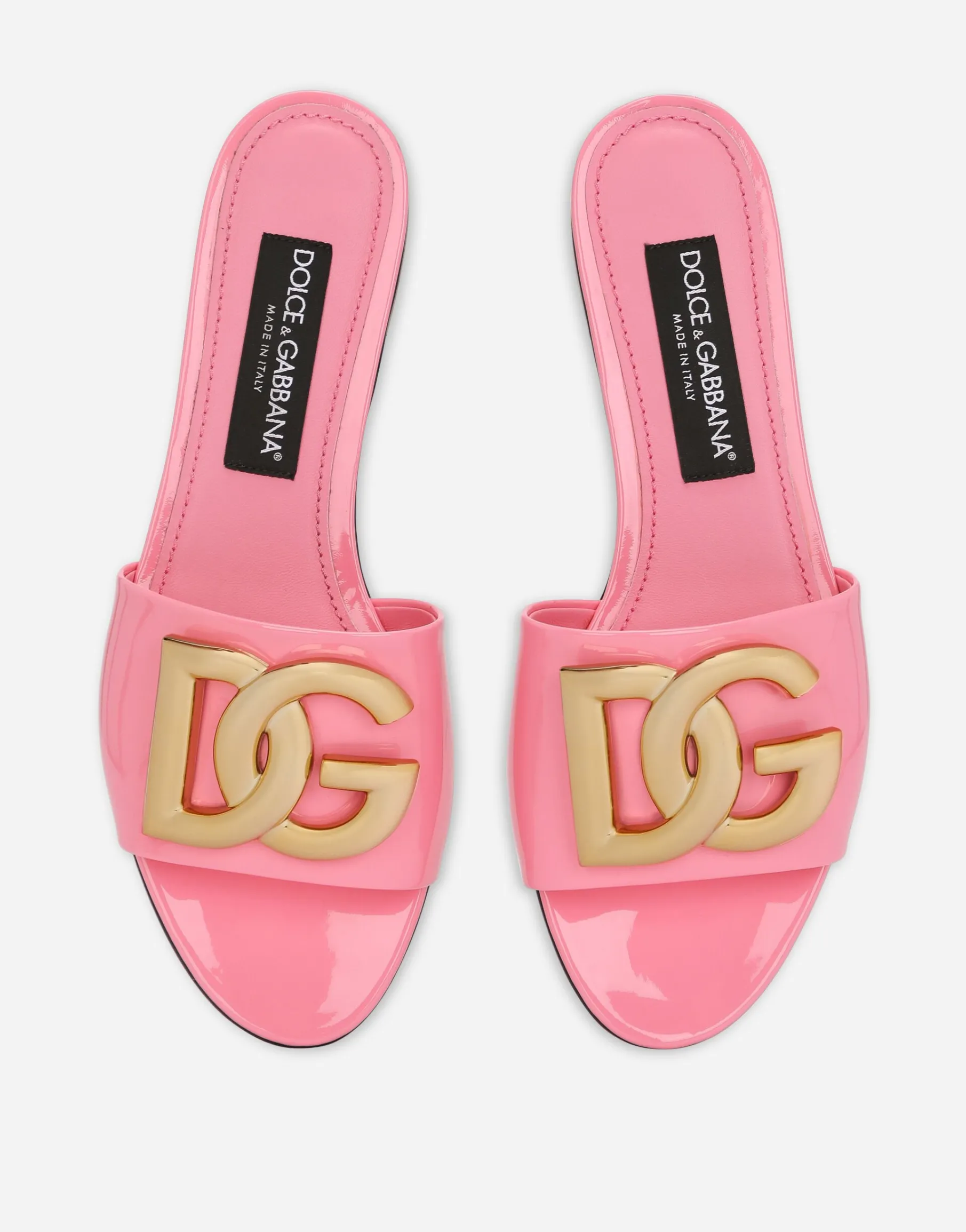 Patent leather sliders with DG logo