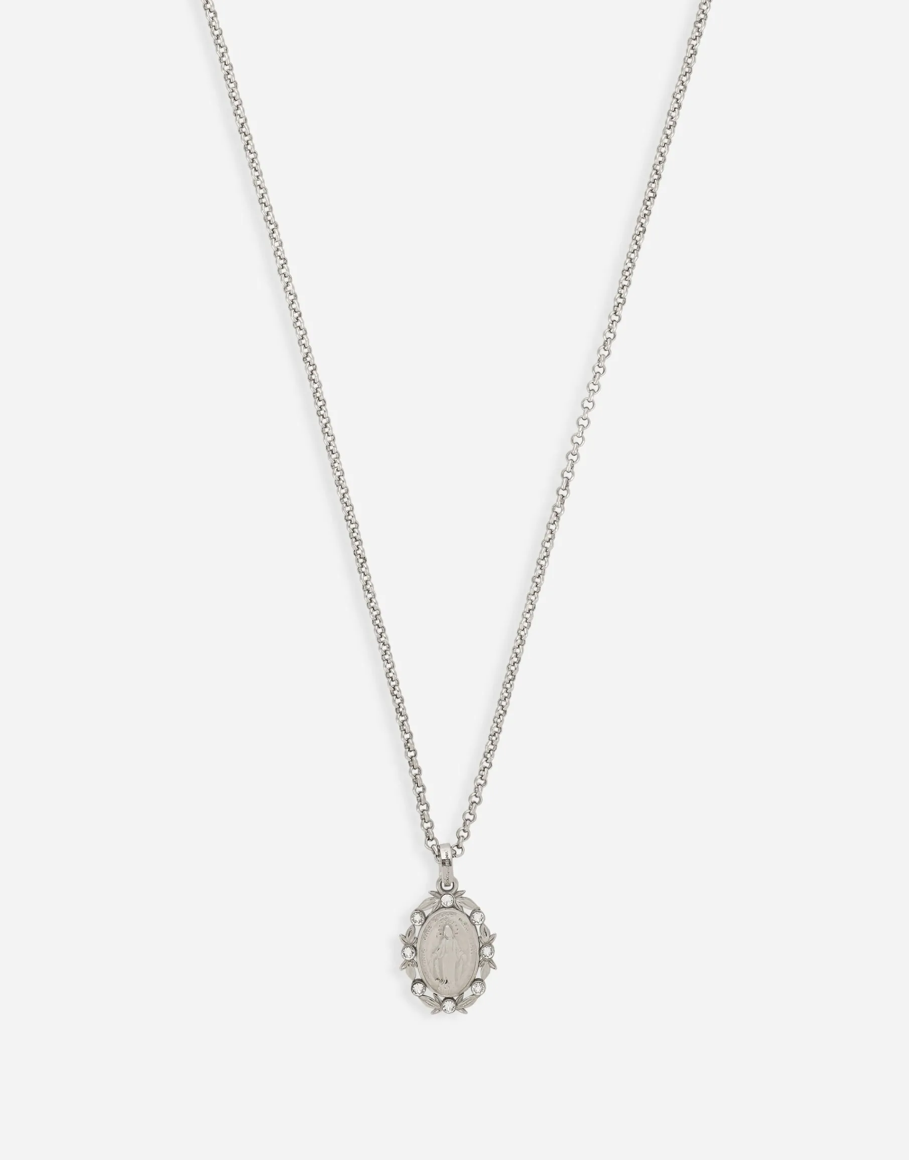 Pendant necklace with crystals