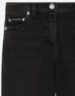 5-pocket denim jeans with branded tag
