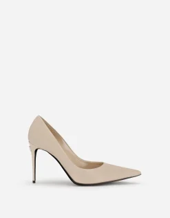 Polished calfskin pumps