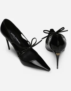 Polished calfskin pumps