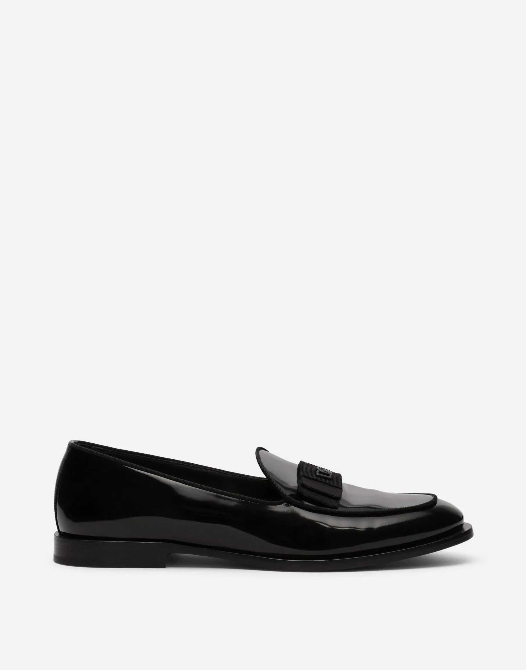 Polished calfskin slippers