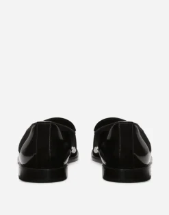 Polished calfskin slippers