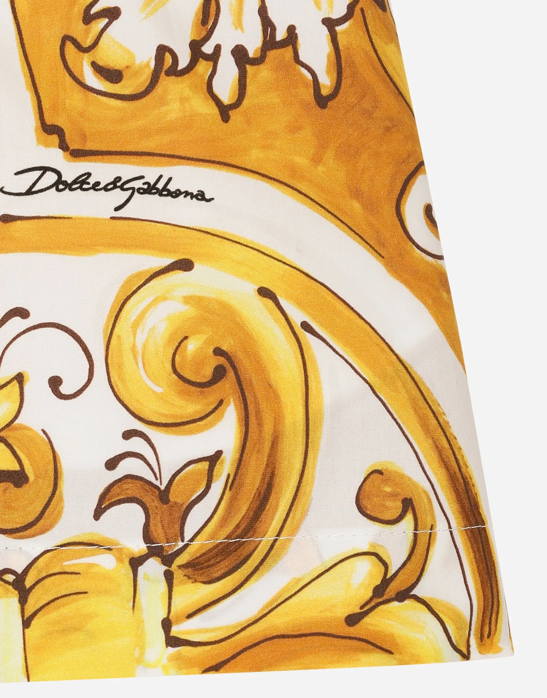 Poplin shorts with yellow majolica print