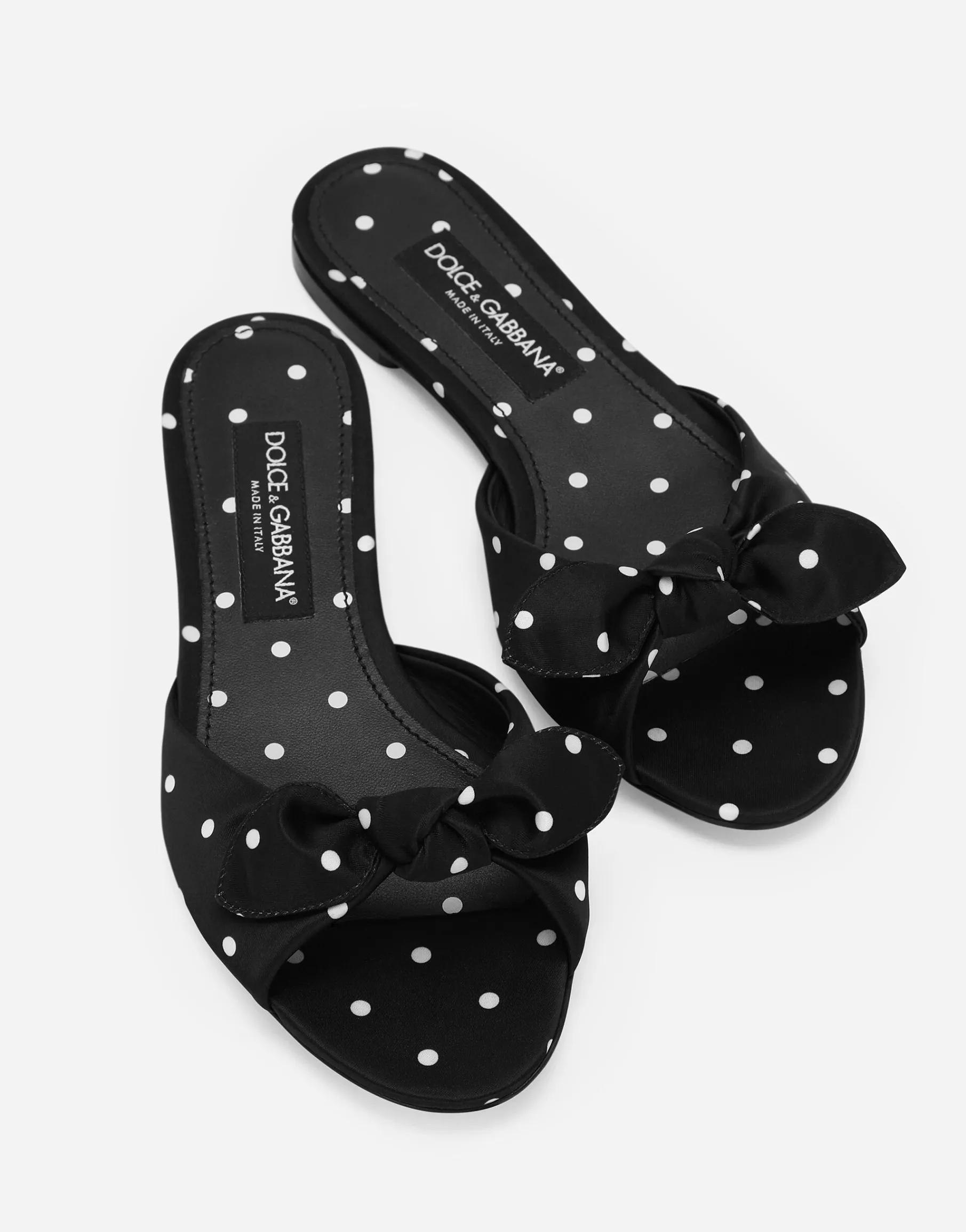 Printed satin sliders