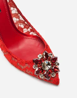 Pump in Taormina lace with crystals