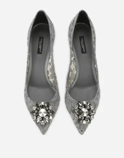 Pump in Taormina lace with crystals