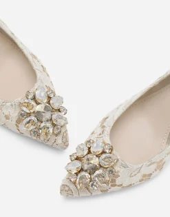 Pump in Taormina lace with crystals